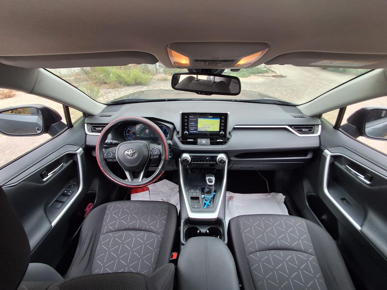 Toyota RAV 4 RAV4 E-CVT 2WD Active