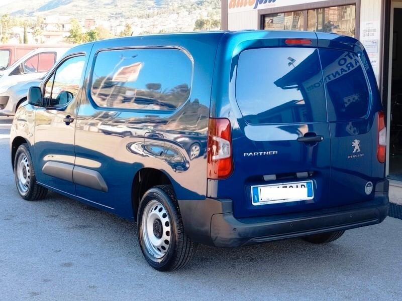 Peugeot Partner BlueHDi 130 EAT8 Automatico