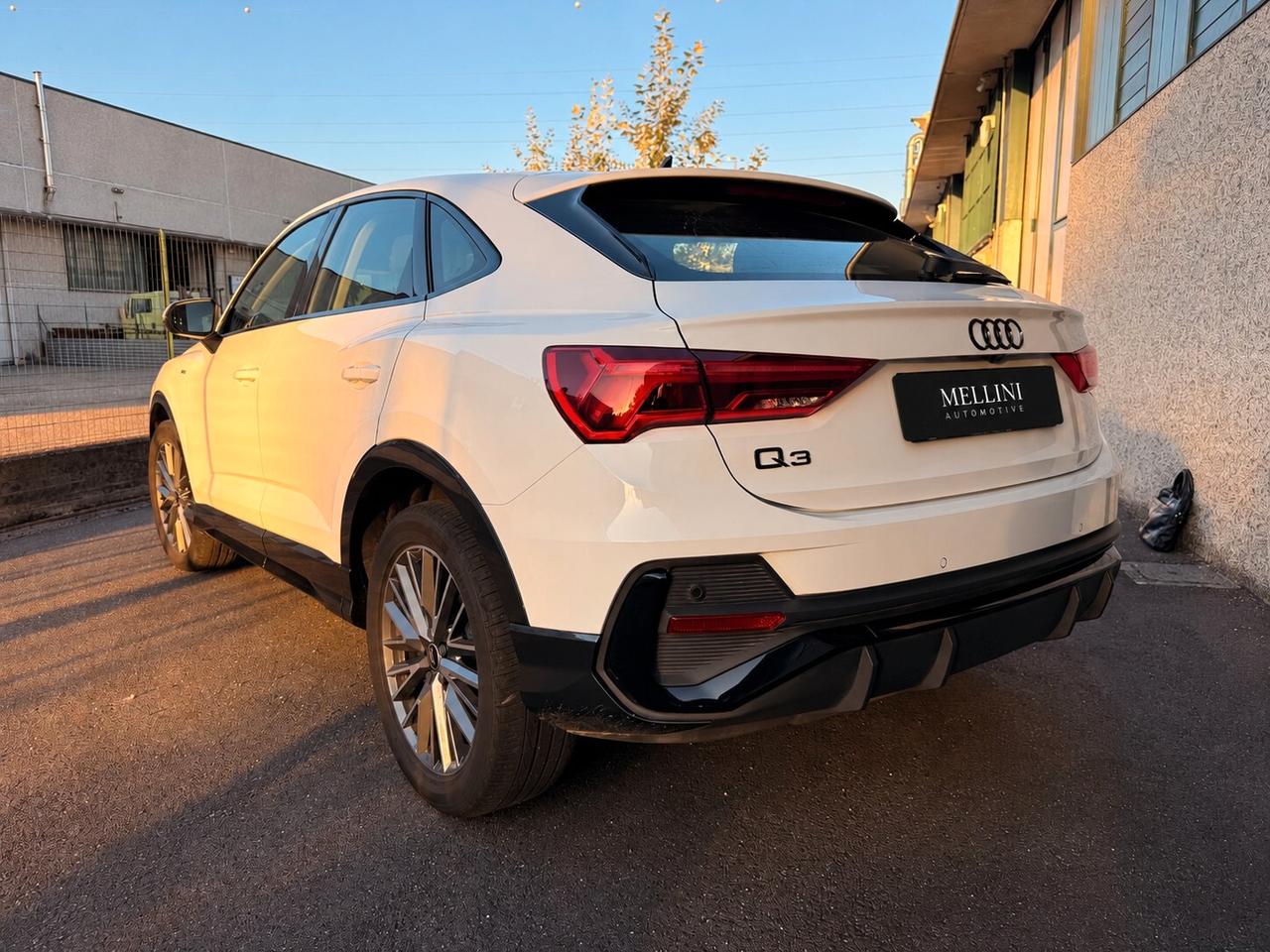 Audi Q3 SPB 35 TFSI S tronic line edition