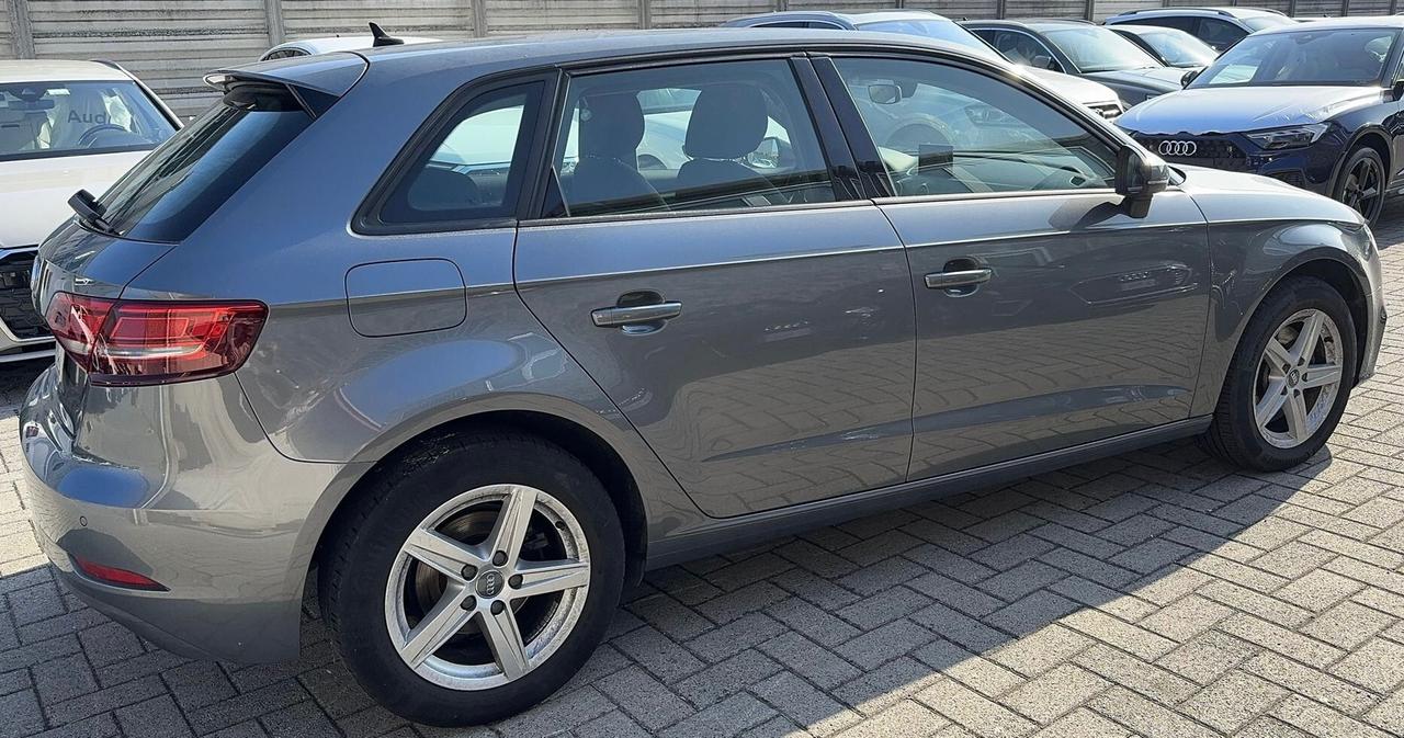 Audi A3 SPB 35 TDI S tronic Business