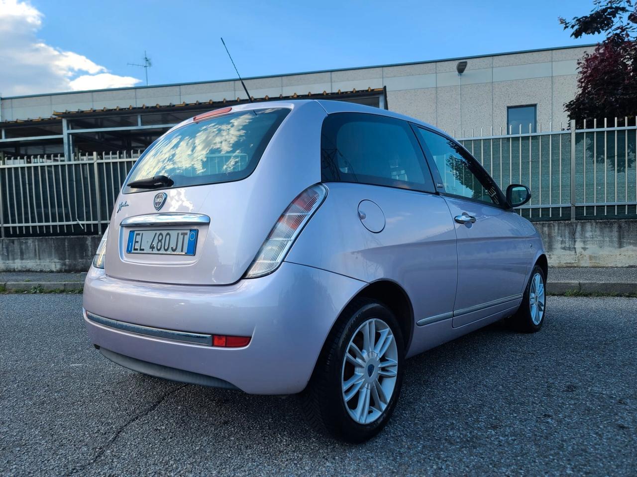 Lancia Ypsilon 1.4 Unyca Ecochic GPL X NEOPATENTATI