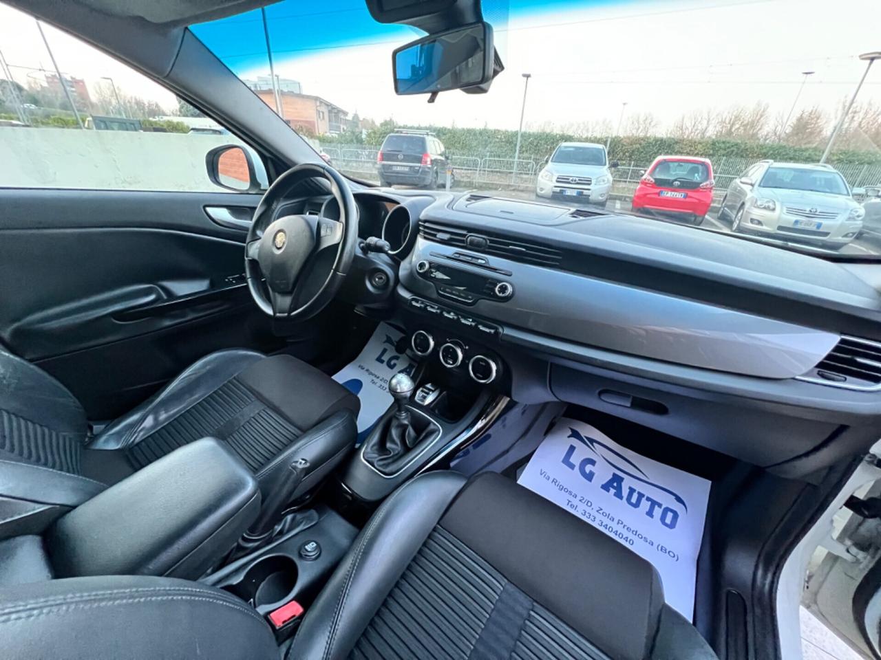 Alfa Romeo Giulietta 1.6 JTDm-2 105 CV Exclusive