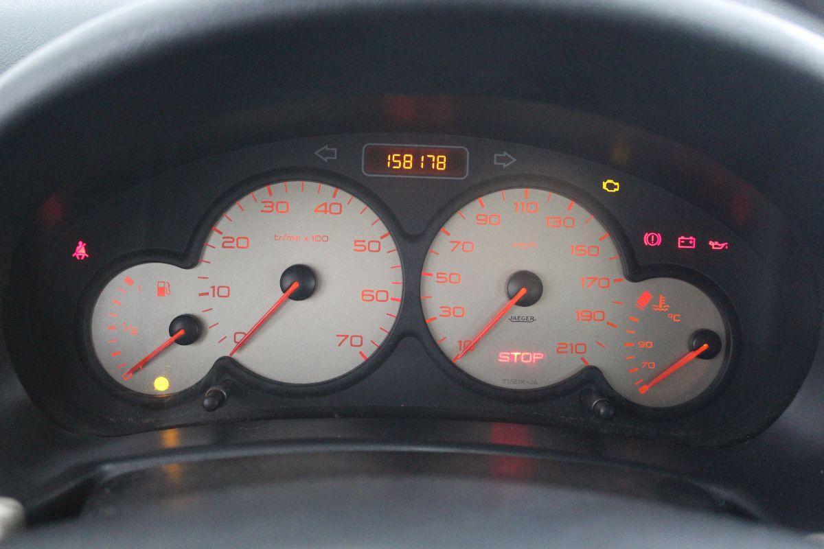 PEUGEOT - Ranch - HDi 5p. Lee