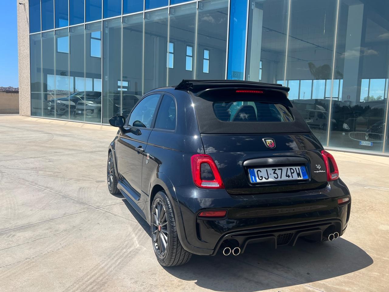 Abarth 595 C 1.4 Turbo T-Jet 180 CV Competizione