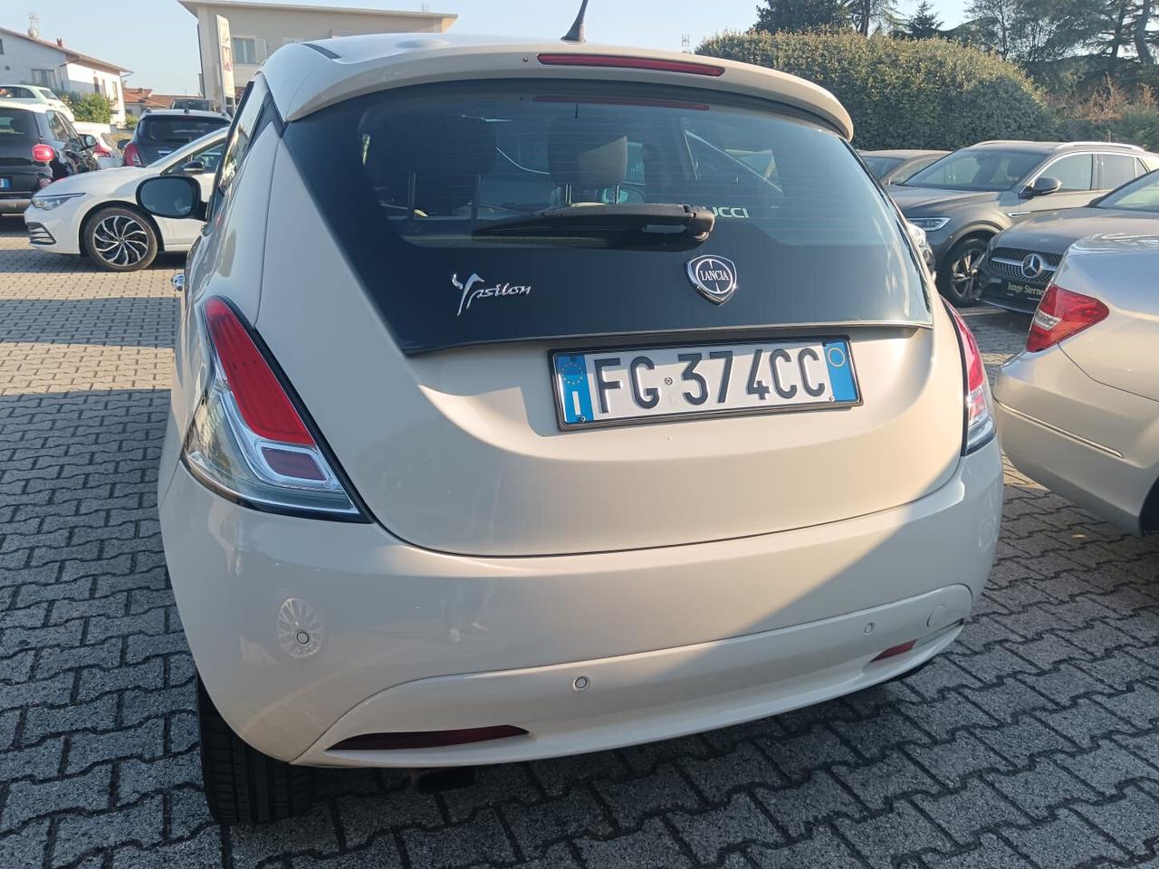 Lancia Ypsilon 1.2 69 CV 5 porte GPL Ecochic Gold