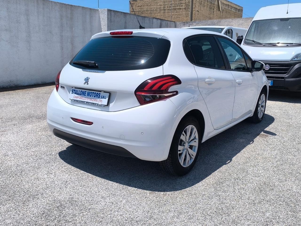 Peugeot 208 1.4 HDi 68 CV Active 2015