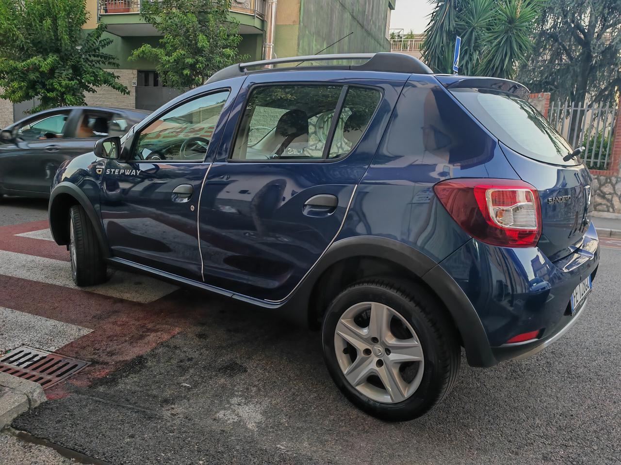 DACIA SANDERO STEPWAY 1.5 DCI CV90 KW66