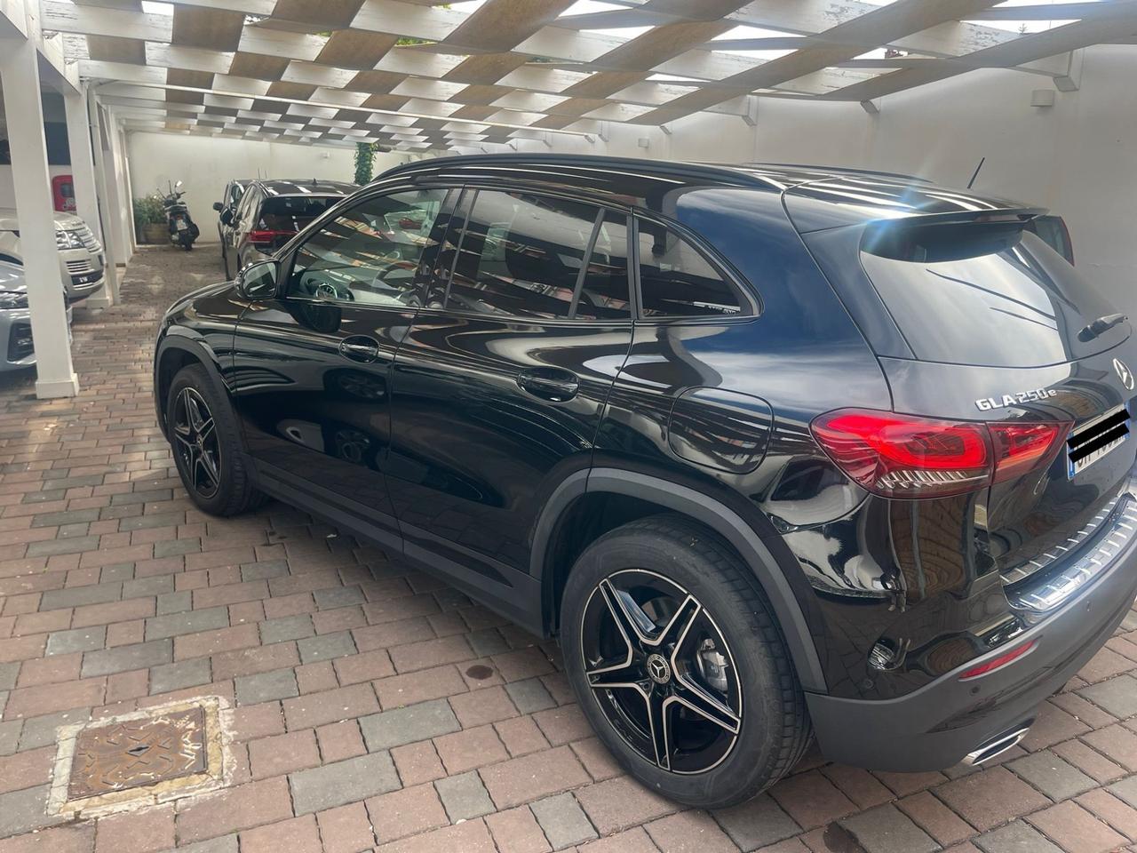 Mercedes-benz GLA 250 180 Automatic AMG Line Premium