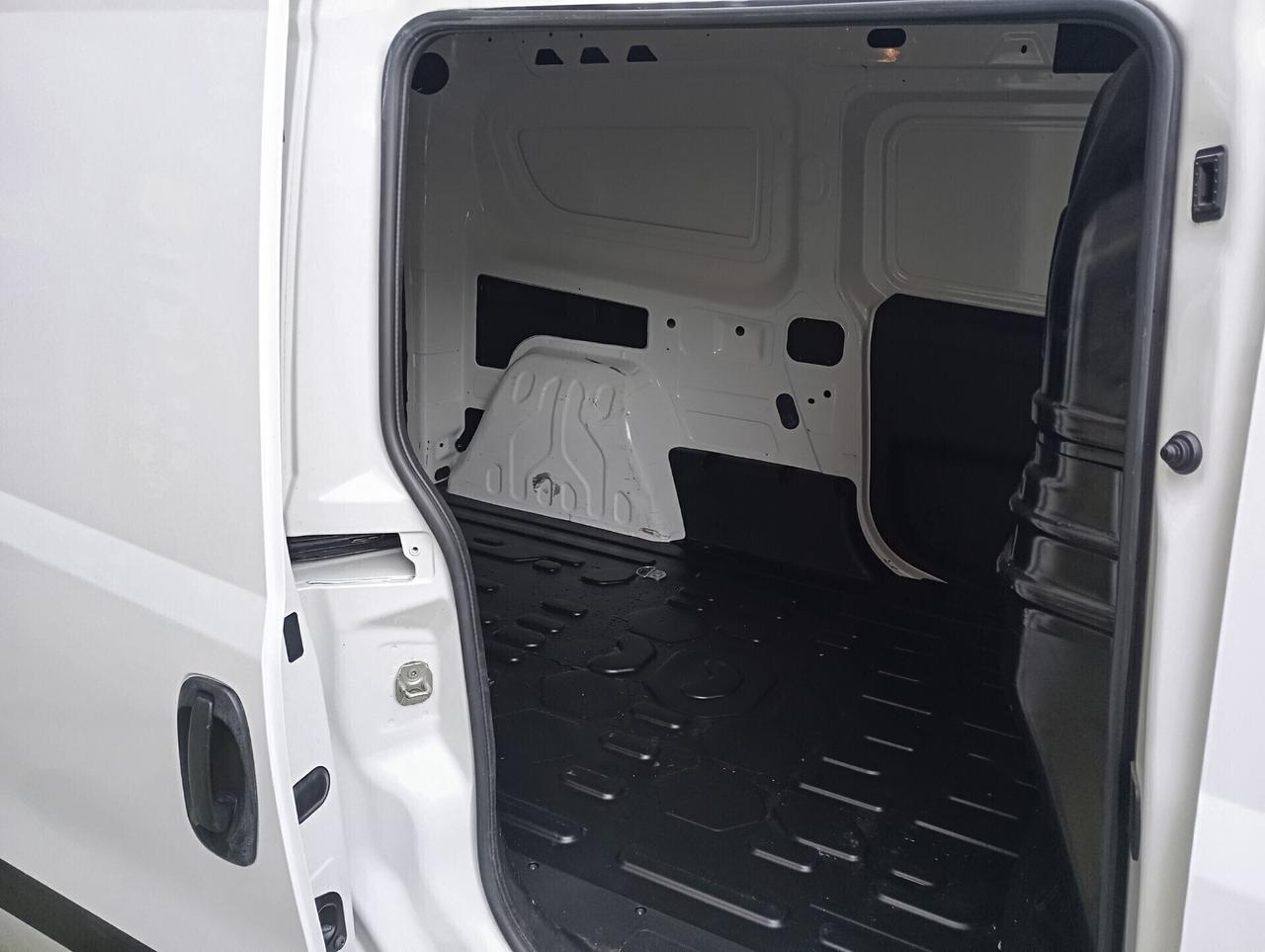 Fiat Doblo C. Maxi 1.6 Mjet 105CV Lounge 3 Posti