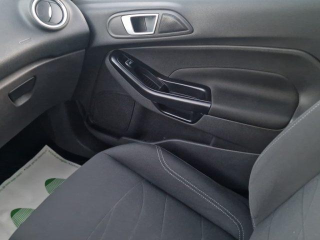 FORD Fiesta 1.5 TDCi 75CV 5 porte Titanium