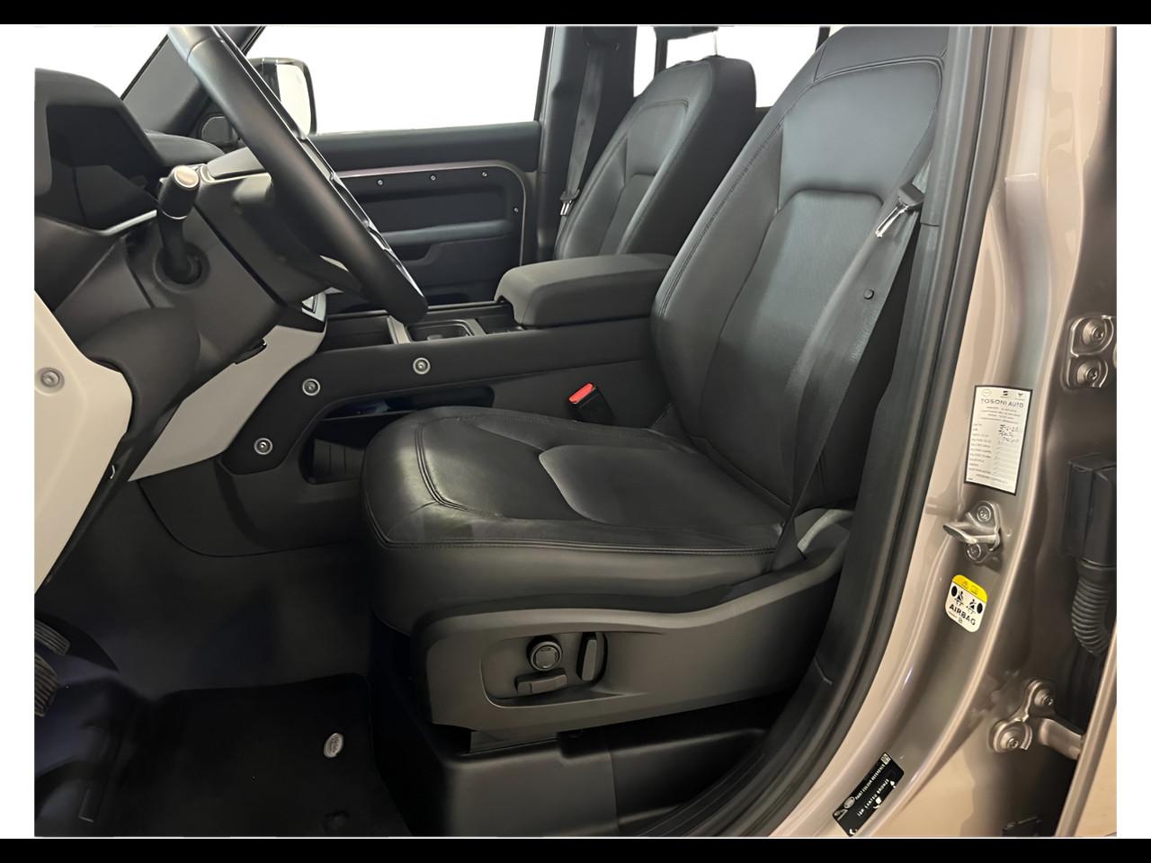 LAND ROVER Defender 110 3.0d i6 mhev SE awd 200cv auto 7 p.ti