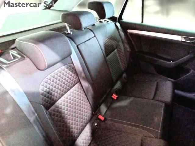 SKODA Superb Superb III Wagon iV 1.4 tsi phev Executive dsg -