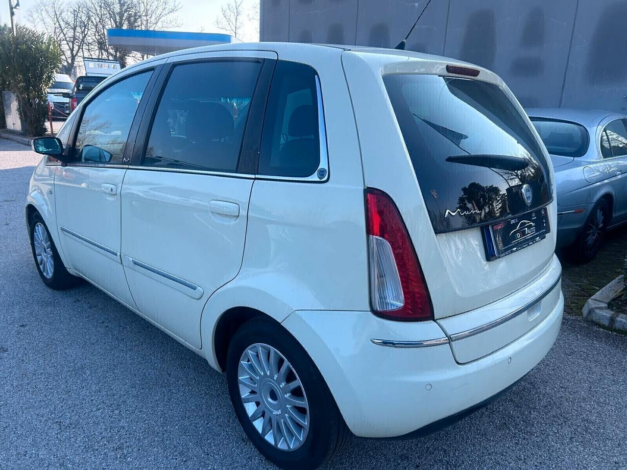 LANCIA MUSA serie 2 LED Diesel 1.3 CV 90 Km 154.541 X NEOPATENTATI Garanzia 12 mesi