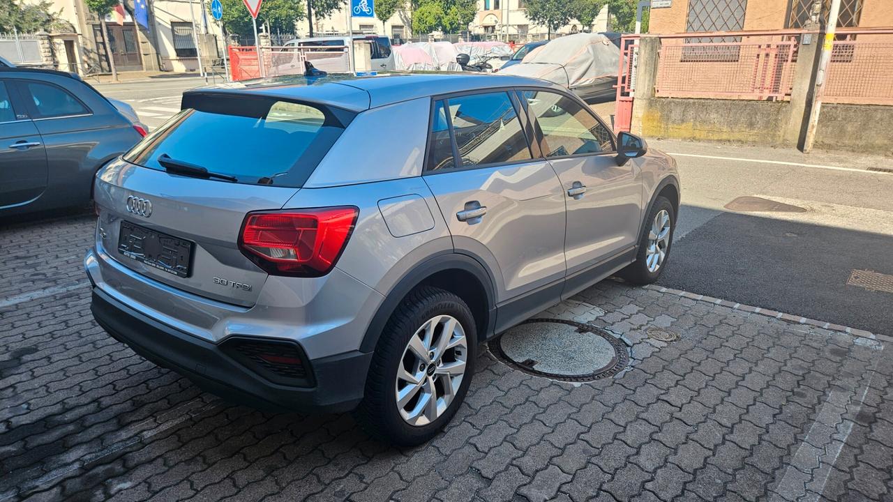 Audi Q2 30 1.0 tfsi 110cv C.MANUALE-NAVY-CAMERA-SED.RISC.