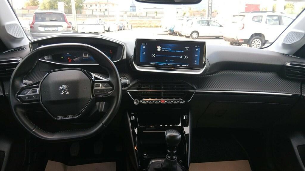 Peugeot 208 5 Porte 1.2 PureTech Allure Navi Pack