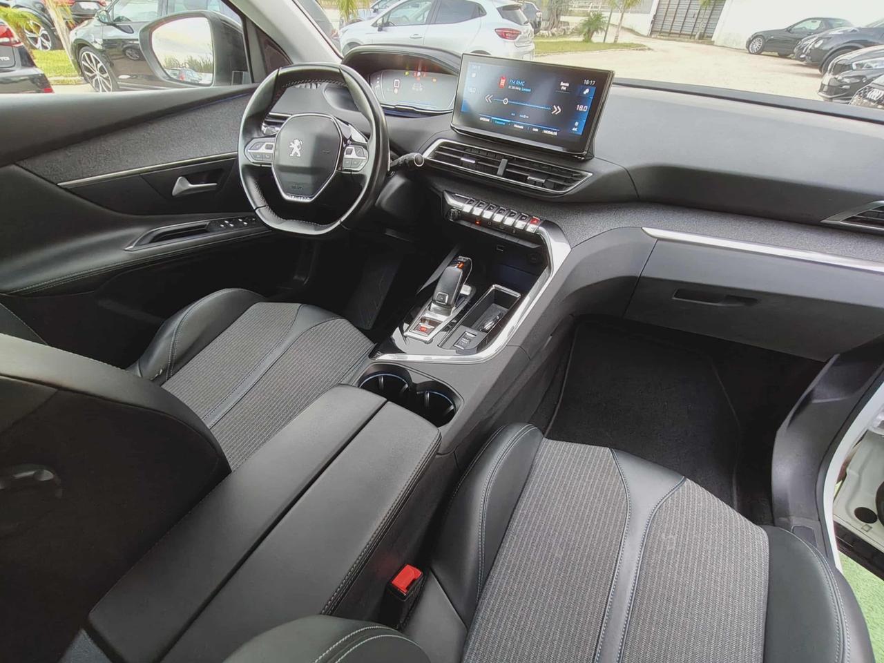 Peugeot 3008 BlueHDi 130 S&S EAT8 Allure Pack . 2021