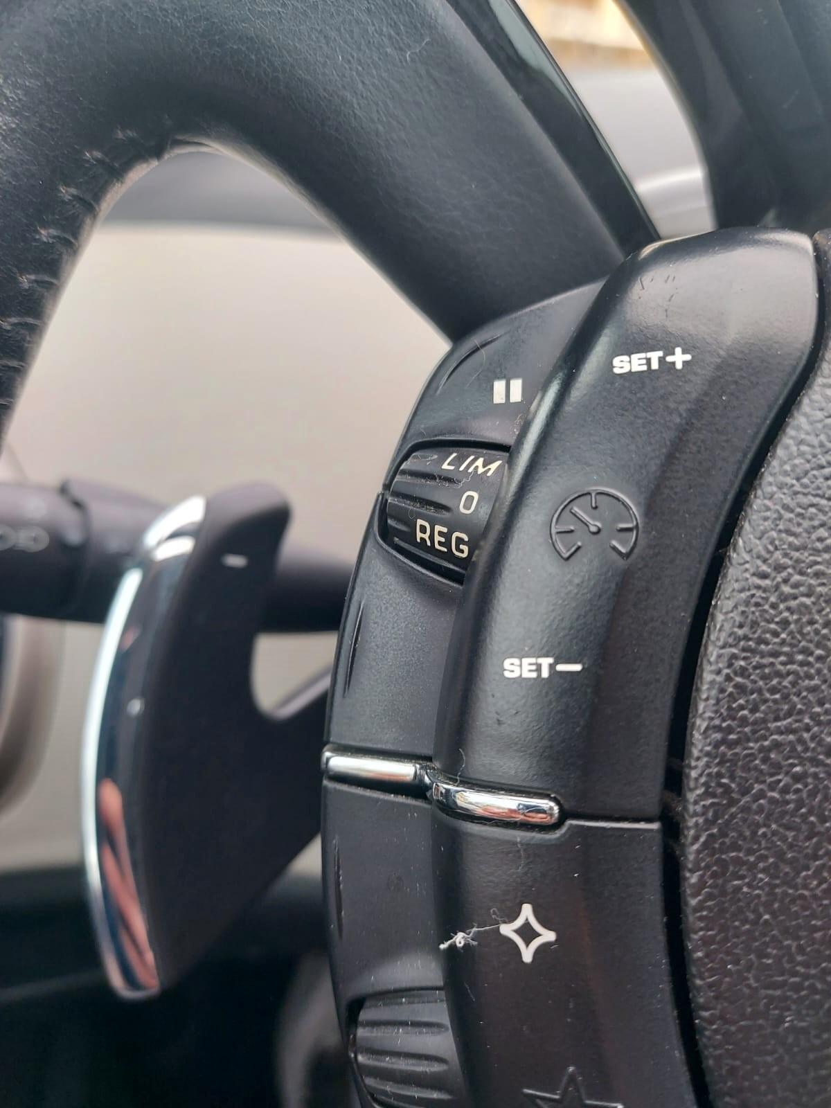 Citroen C4 Picasso 2.0 HDi 136 CMP6 Exclusive