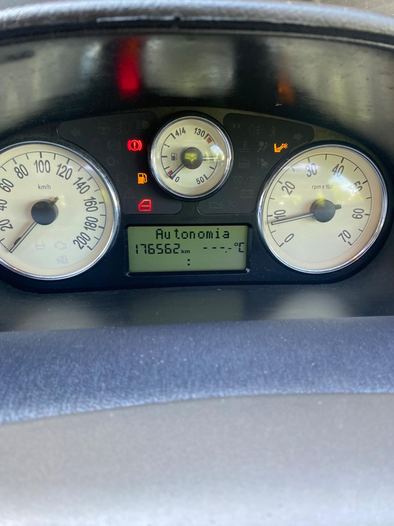 Lancia Ypsilon 1.2 Oro neopatentato Tettuccio