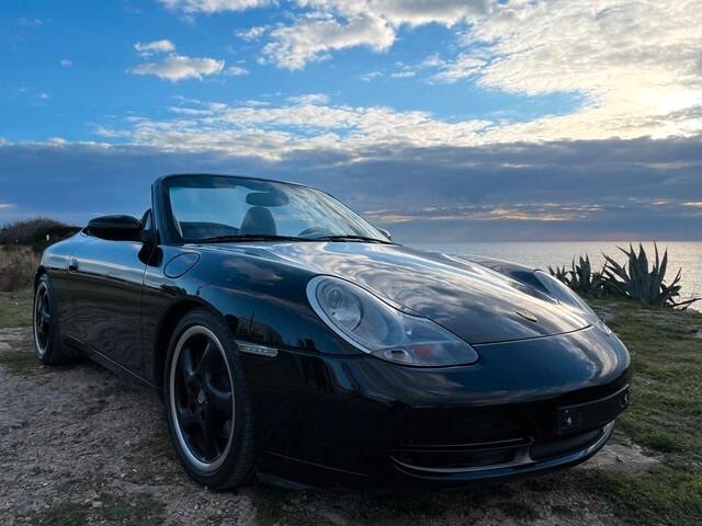 Porsche 911 Carrera cat Cabriolet 2000 da vetrina ISCRITTA ASI