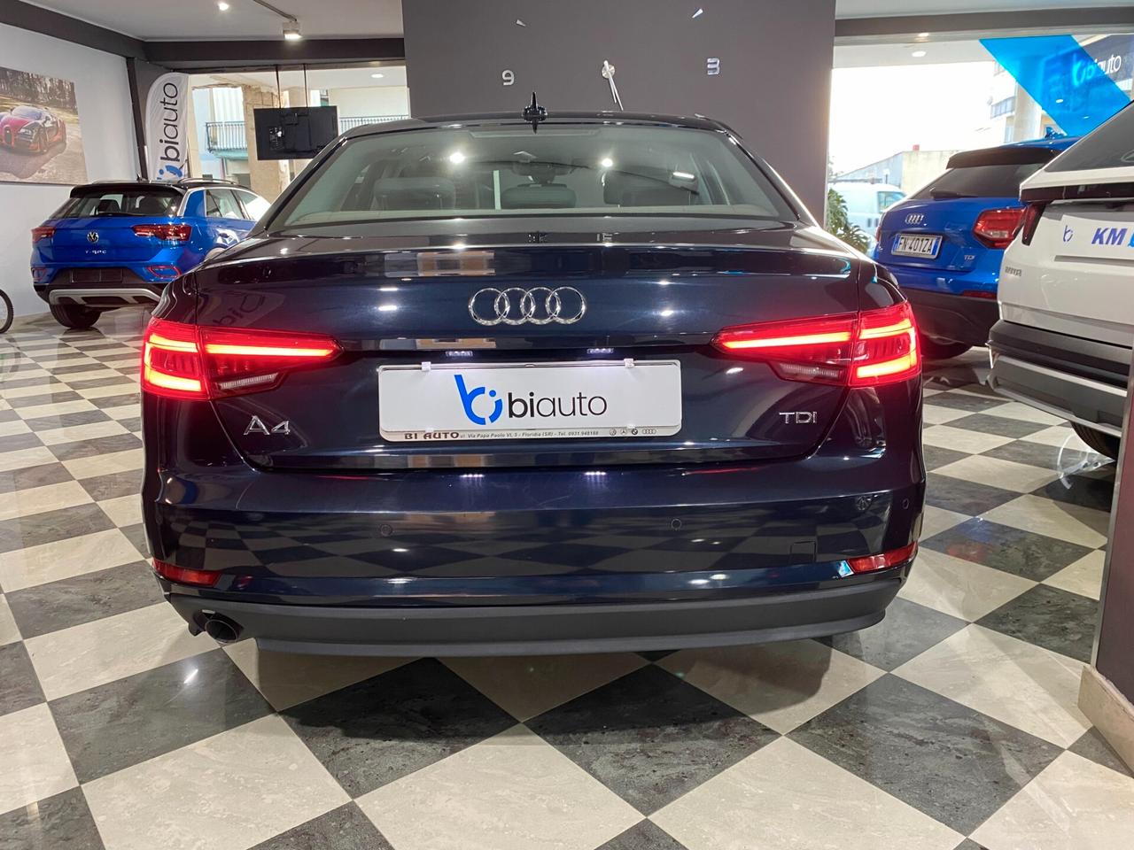 Audi A4 2.0 TDI 150 CV ultra S tronic Design.12/2015