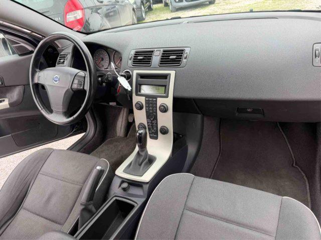 VOLVO C30 1.6 R-Design