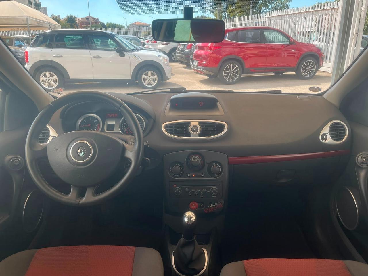 Renault Clio 1.5 dCi 85CV 5 porte Rip Curl
