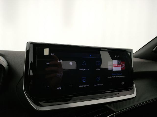 PEUGEOT 2008 Hybrid 145 e-DCS6 Style