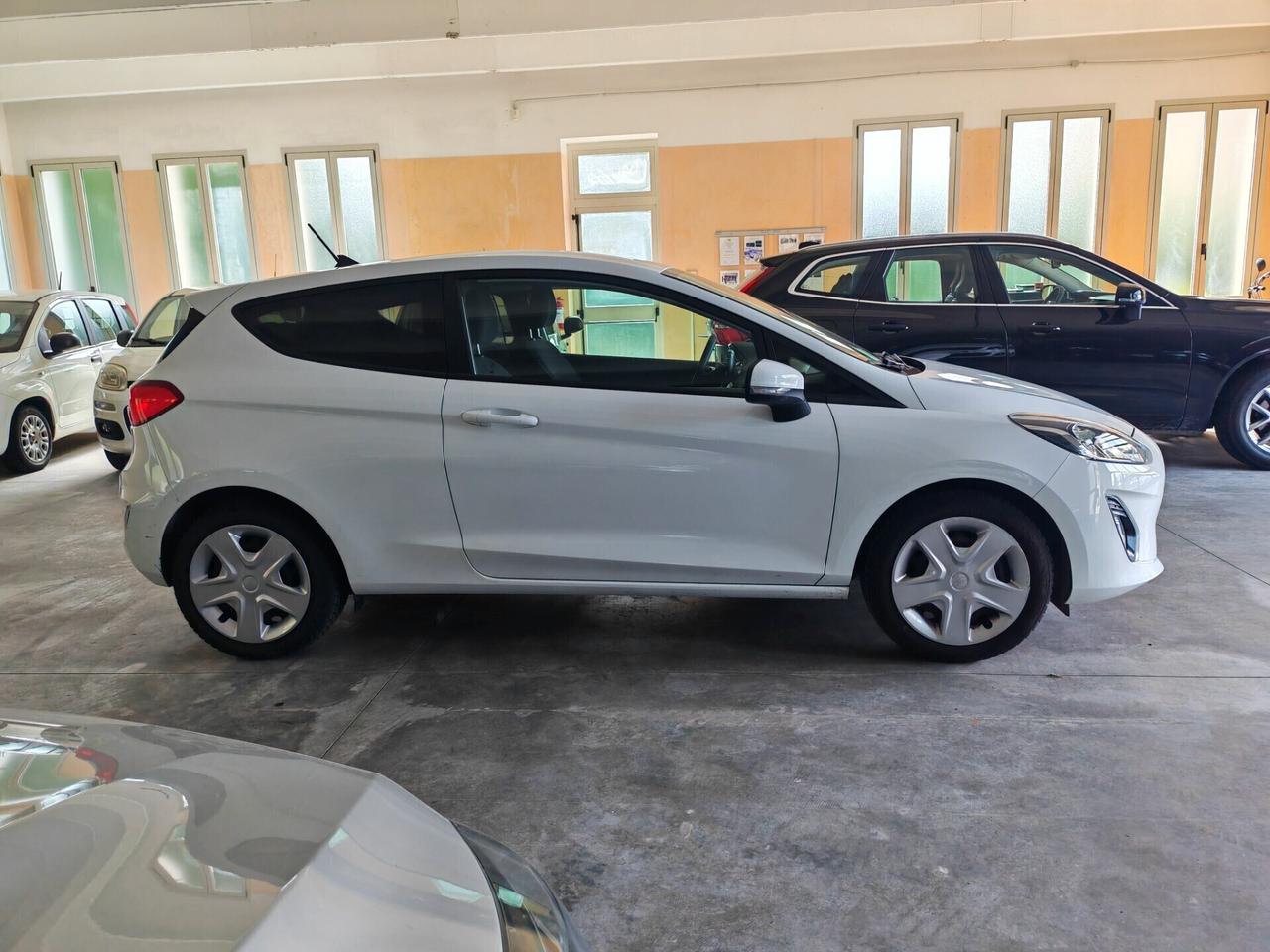 Ford Fiesta VAN hybrid 125cv Autocarro N1 2 posti uniprop