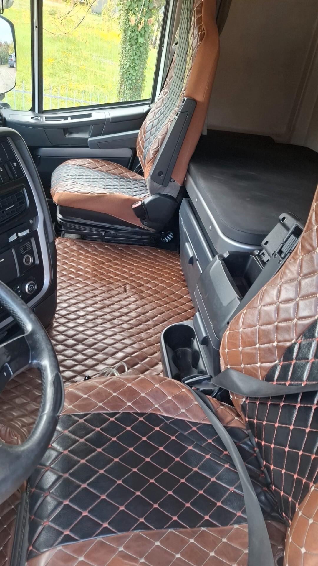 IVECO STRALIS 260 E48 SCARRABILE