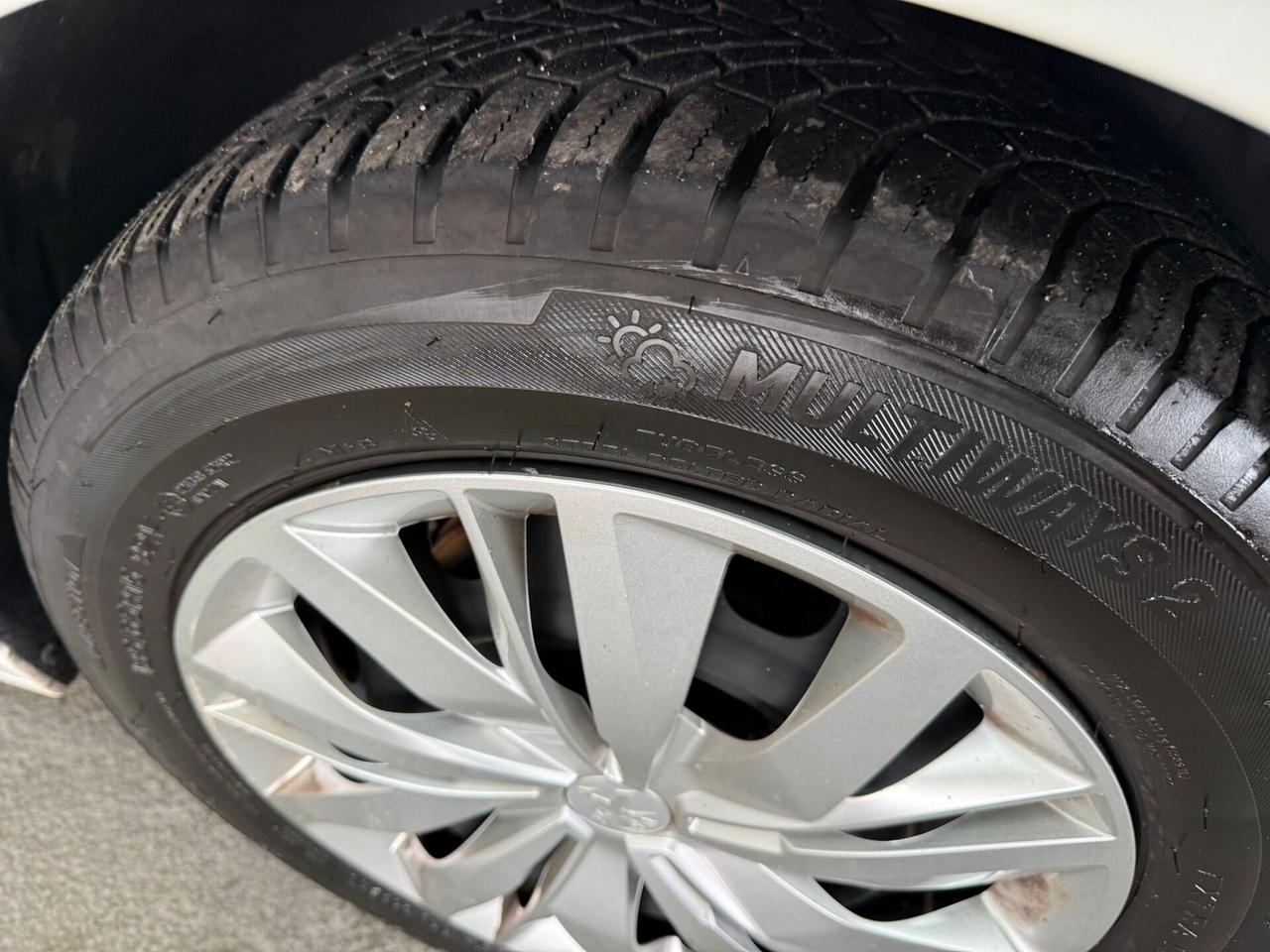 Peugeot 208 1.5 BlueHDi 100cv 5 porte