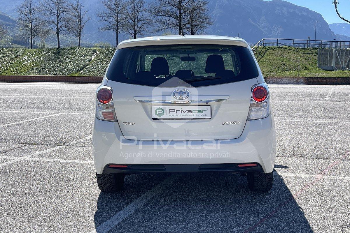 TOYOTA Verso 1.6 D-4D Active