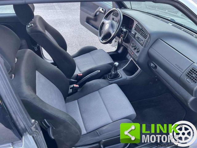 VOLKSWAGEN Golf Cabriolet 1.6 cat Highline