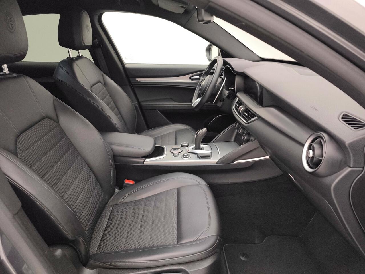 Alfa Romeo Stelvio 2.2 Turbodiesel 190 CV AT8 Q4 Sprint