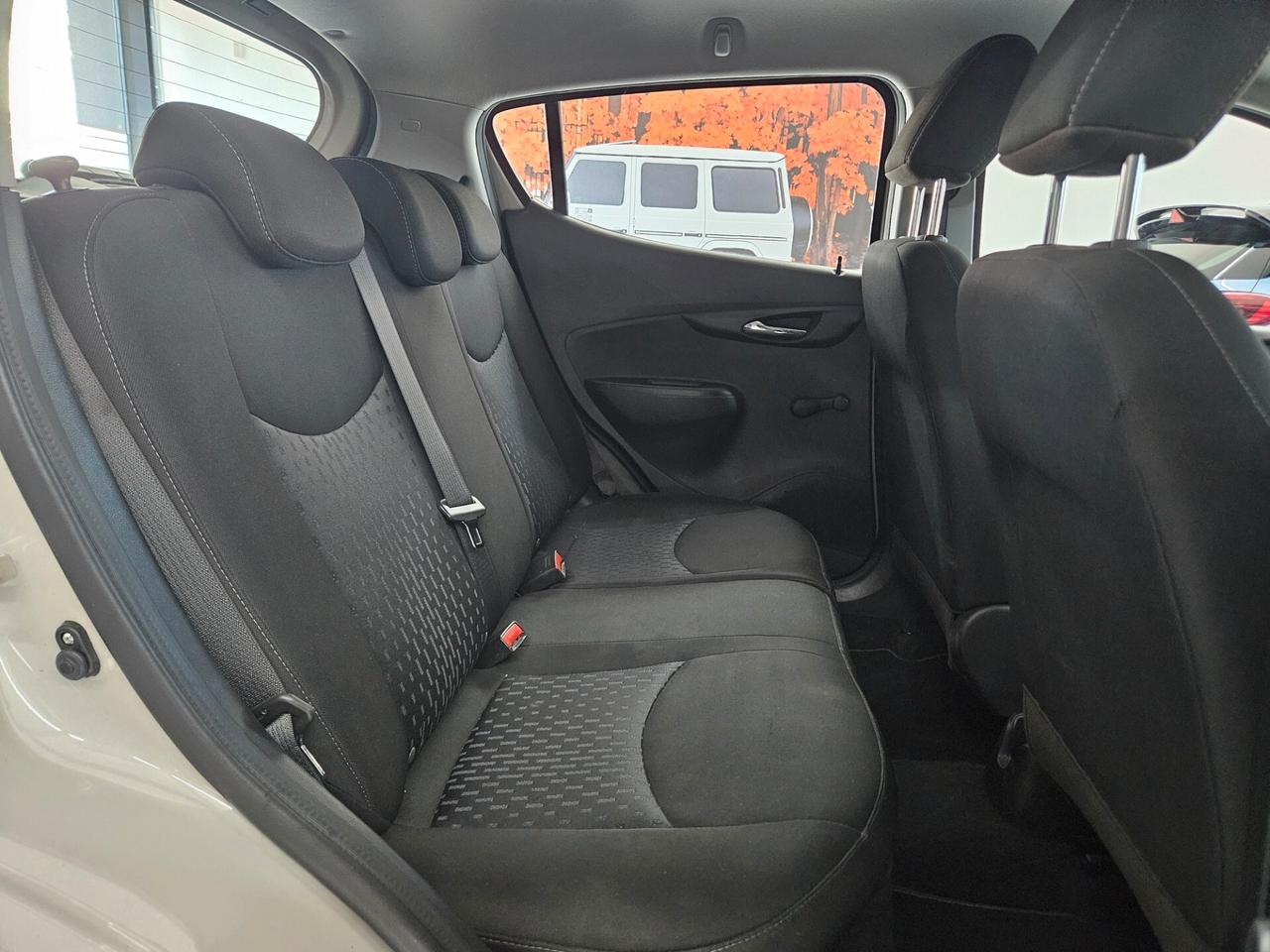 Opel Karl 1.0 Rocks s - NEOPATENTATI