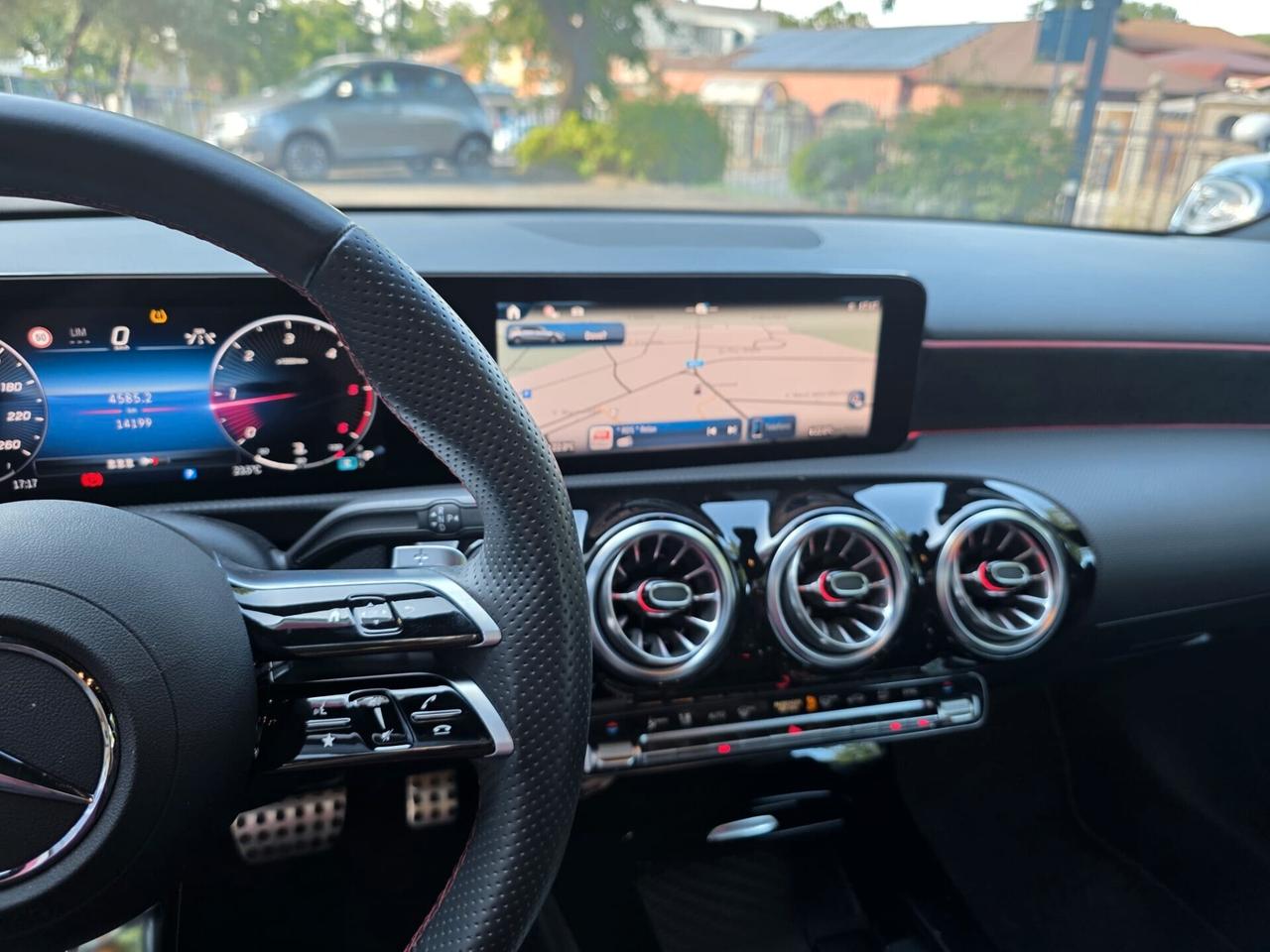 Mercedes-benz A 180 A 180 d Automatic AMG Line Premium Plus