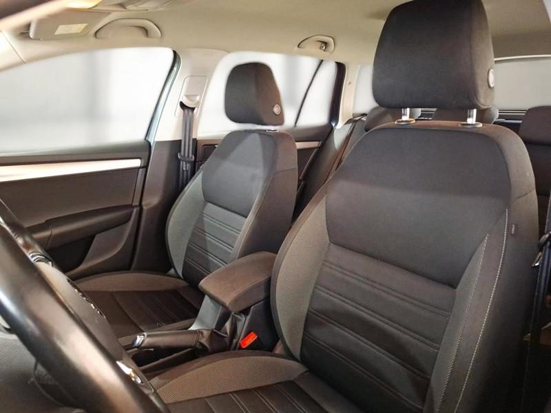 SKODA OCTAVIA WAGON 2.0 TDI EXECUTIVE DSG