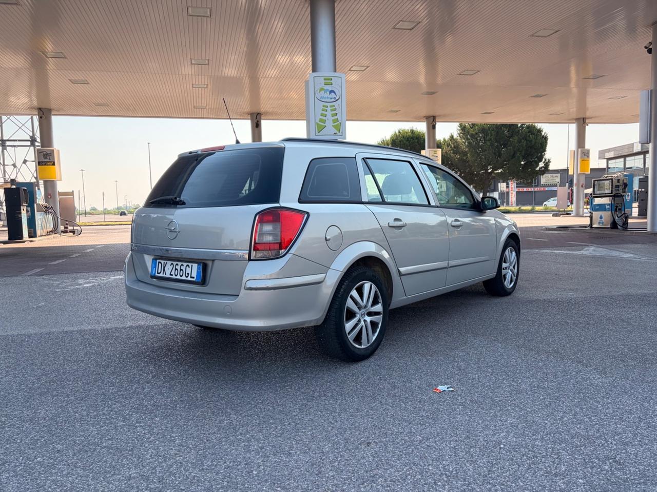 Opel Astra 1.6 16V VVT Station Wagon Enjoy
