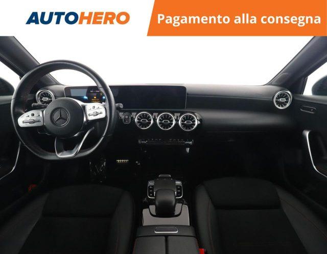 MERCEDES-BENZ A 180 Automatic Premium