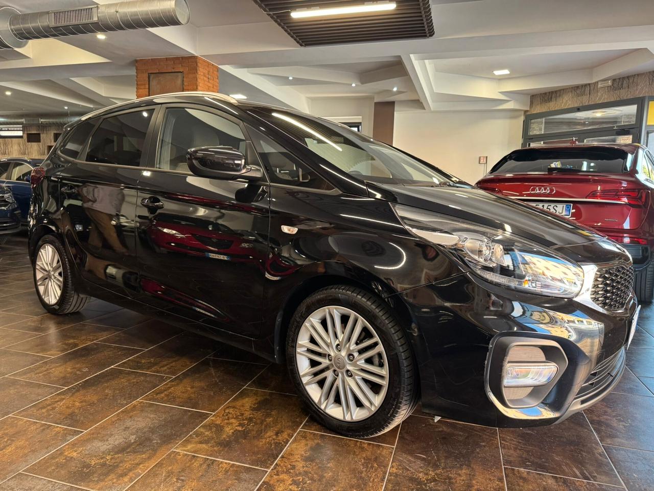 Kia Carens 1.7 CRDi 141 CV DCT Platinum