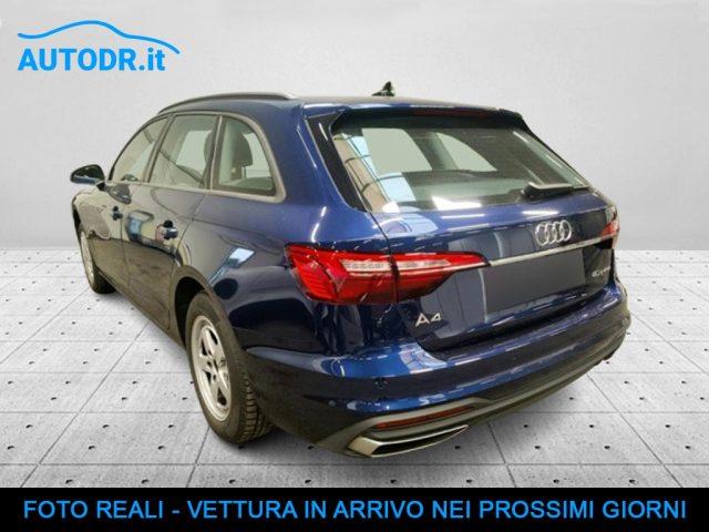 AUDI A4 Avant 40 G-Tron S-Tronic Business NAVI solo25000km