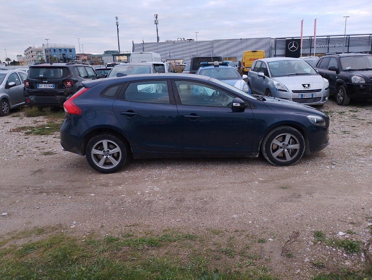 Volvo V40 D3