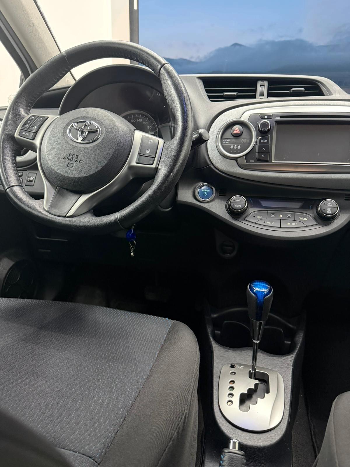 Toyota Yaris 1.5 Hybrid 5 porte Active