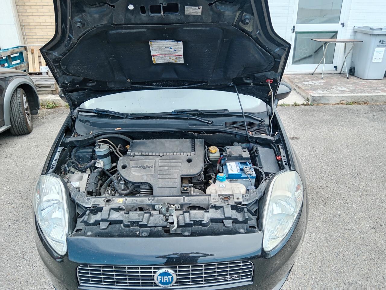 Fiat Grande Punto - NEOPATENTATI