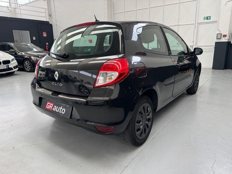 Renault Clio Clio 3p 1.2 tce Luxe 100cv