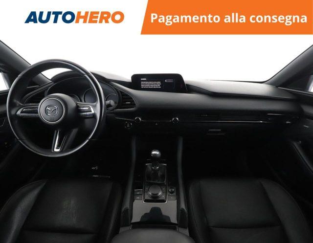 MAZDA 3 2.0L Skyactiv-G M-Hybrid Exclusive