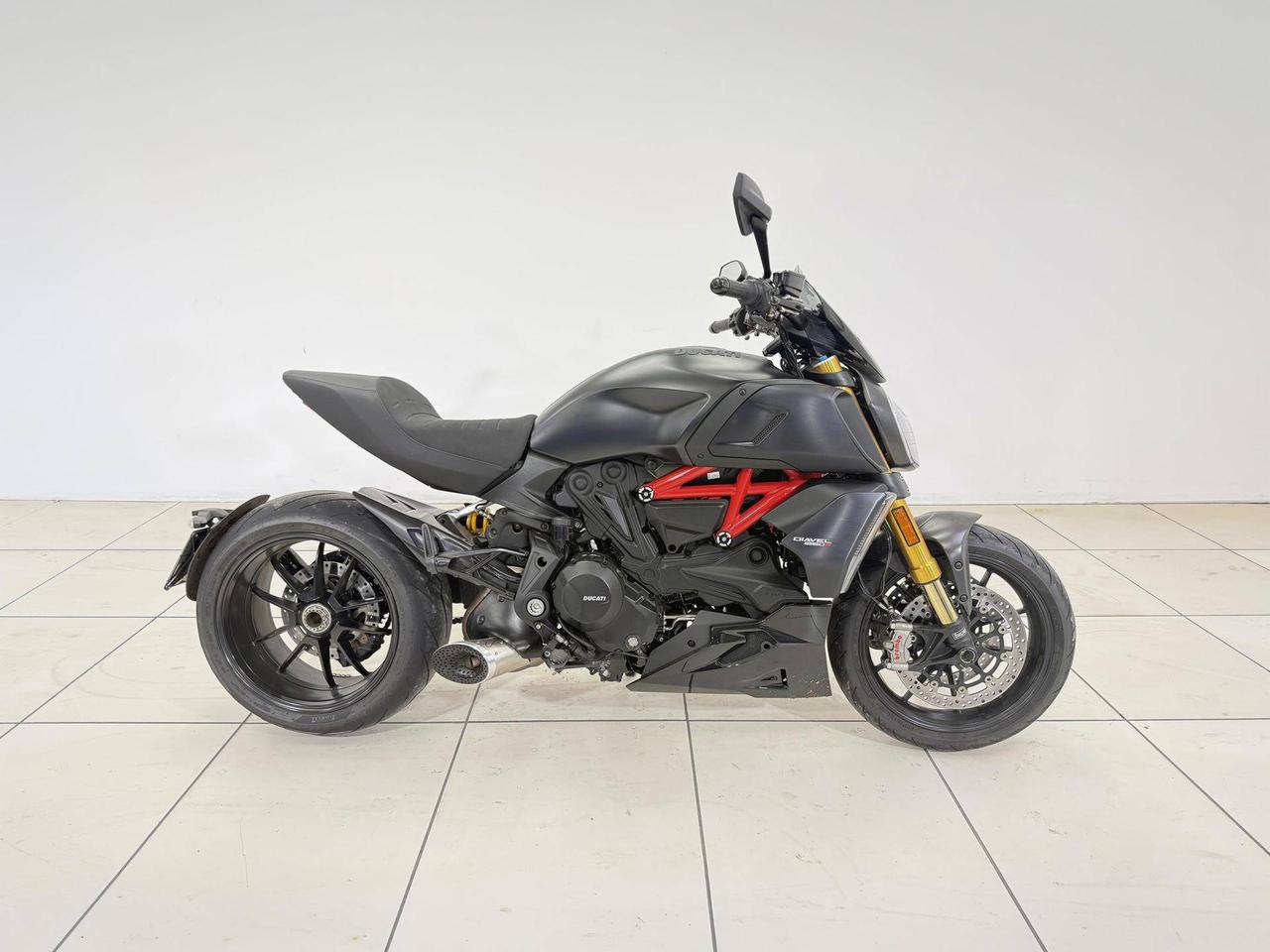 DUCATI Diavel 1260 S Total black