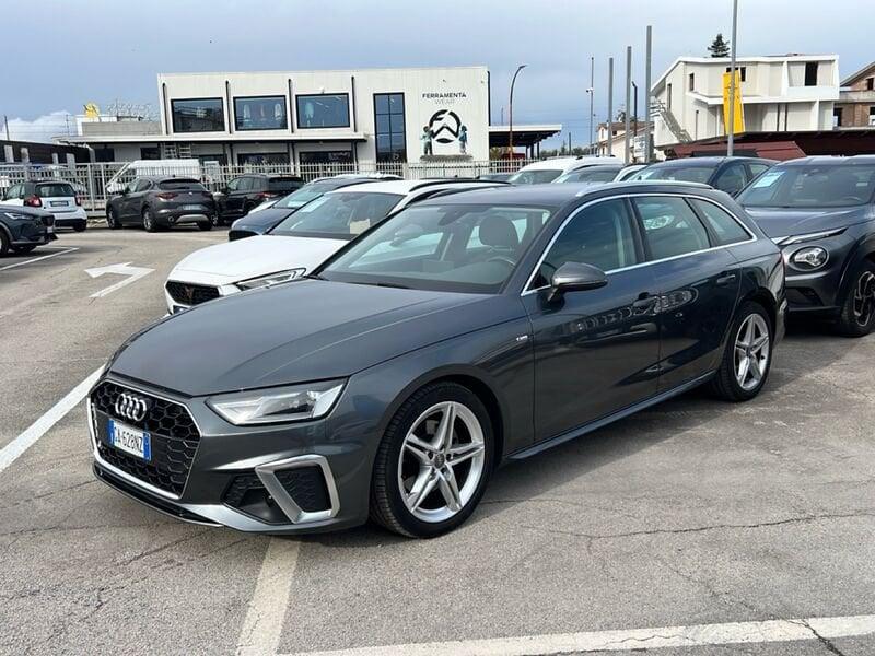 Audi A4 A4 Avant 35 TDI/163 CV S tronic S line edition