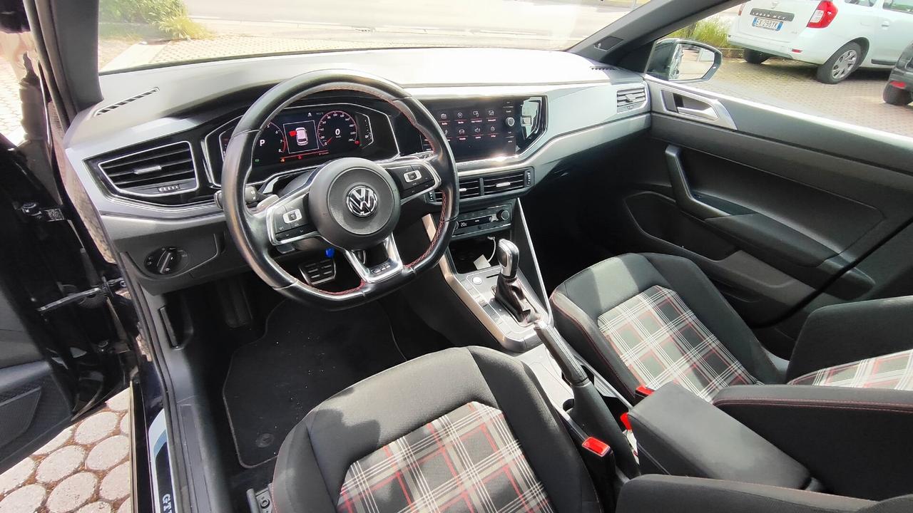 Volkswagen Polo 2.0 TSI DSG GTI BlueMotion Technology
