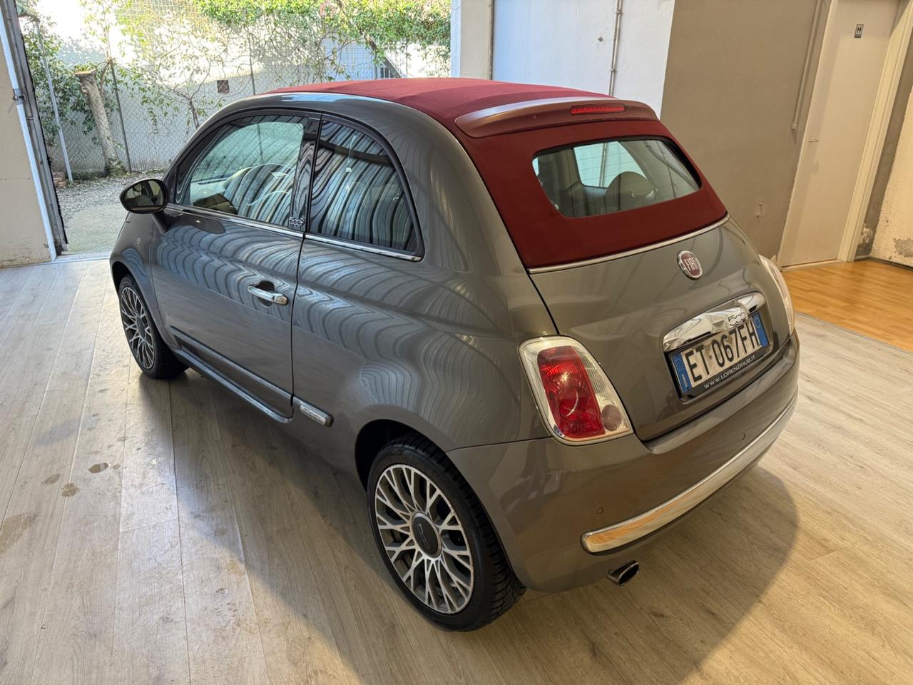 Fiat 500C By Gucci cabrio