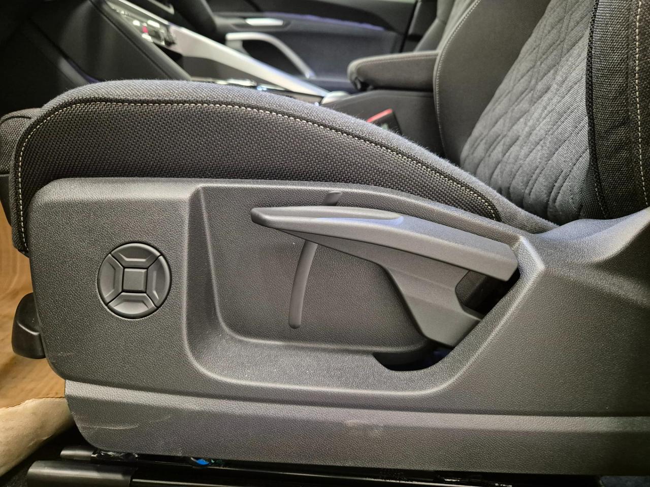 AUDI Q5 TDI 150 kW mHEV+ S tronic quattro S line N1